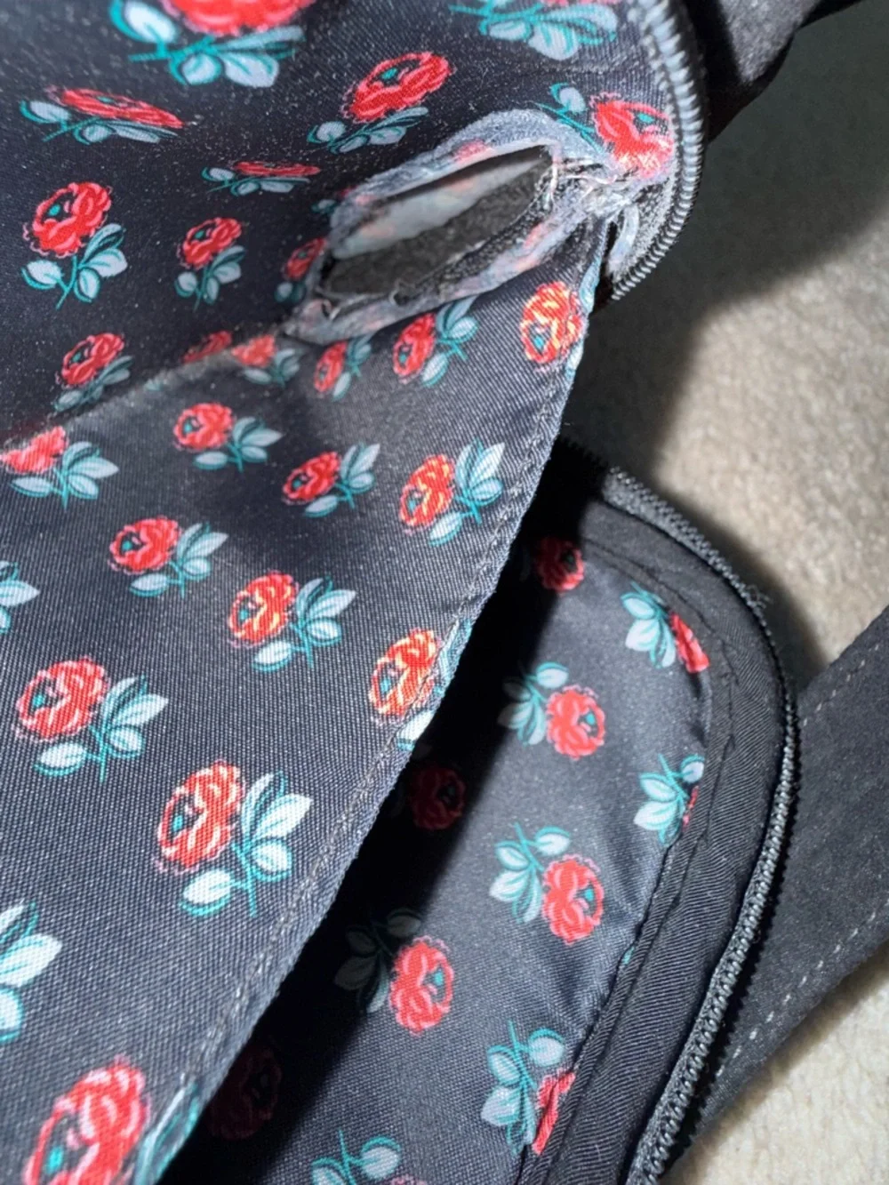 Vera Bradley Black Quilted Crossbody Bag w/ Floral Interior - Picture 10 of 12
